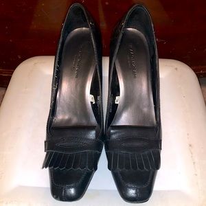 Black thick heel with fringe top